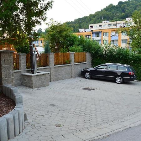 Apartamento Rekreacny Dom Vyhne Exterior foto