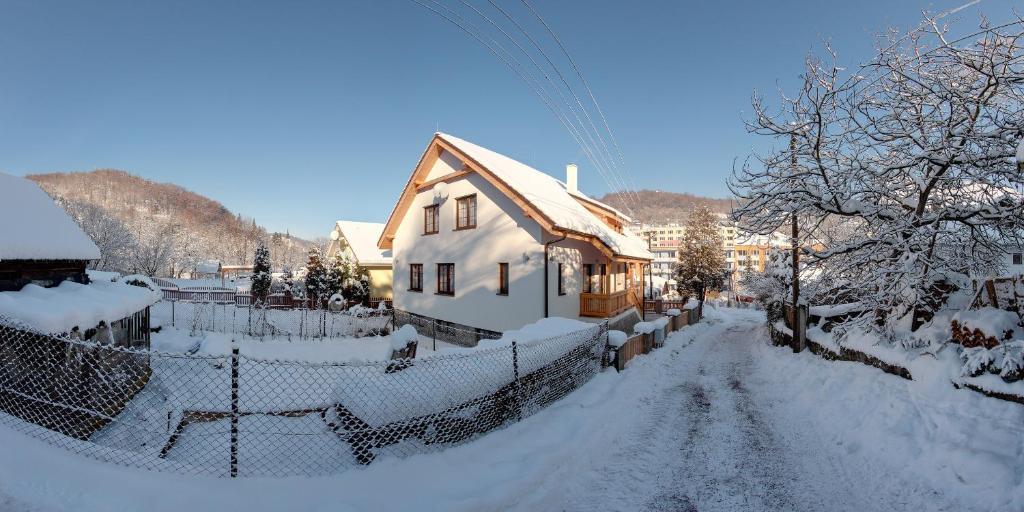 Apartamento Rekreacny Dom Vyhne Exterior foto