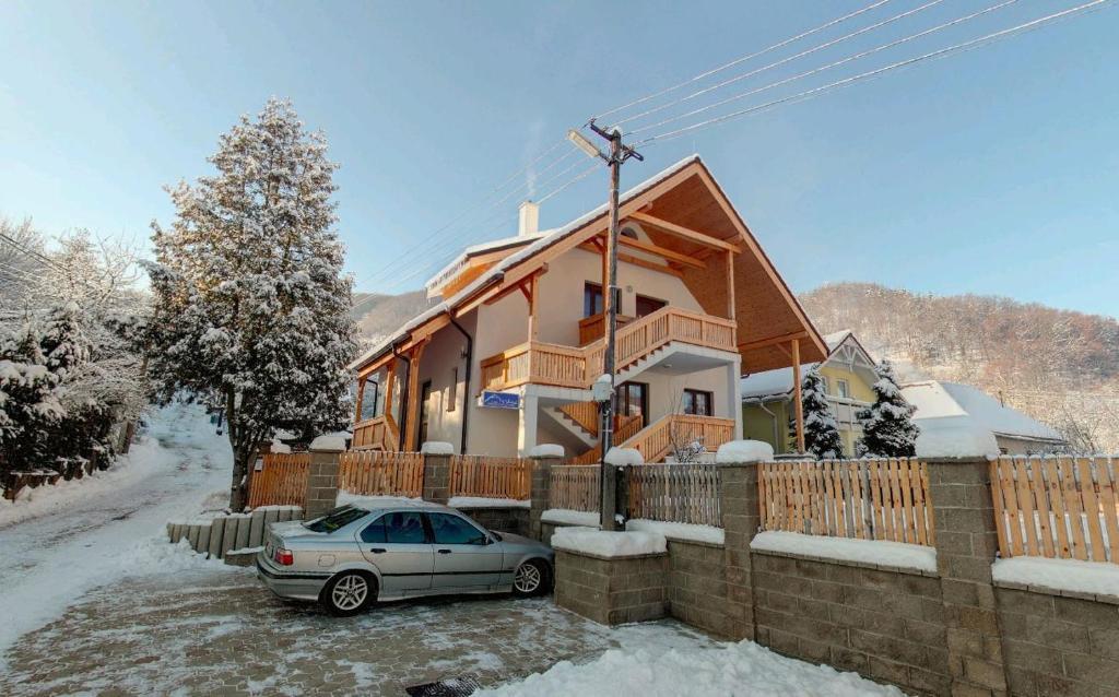 Apartamento Rekreacny Dom Vyhne Exterior foto