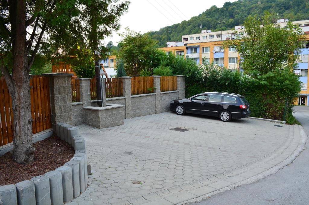 Apartamento Rekreacny Dom Vyhne Exterior foto